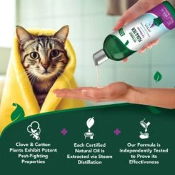 Vet's Best Plant Based Formula Flea & Tick Cat Shampoo -Trixie || Catit || Nature's Miracle Shop 166272 PT5. AC SS1800 V1555705017
