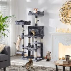 Yaheetech 59-in Plush Cat Tree & Condo