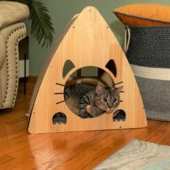 Armarkat Real Wood Triangular Cat Condo, Natural Beige, 22-in -Trixie || Catit || Nature's Miracle Shop 515614 PT6. AC SS1800 V1649347938