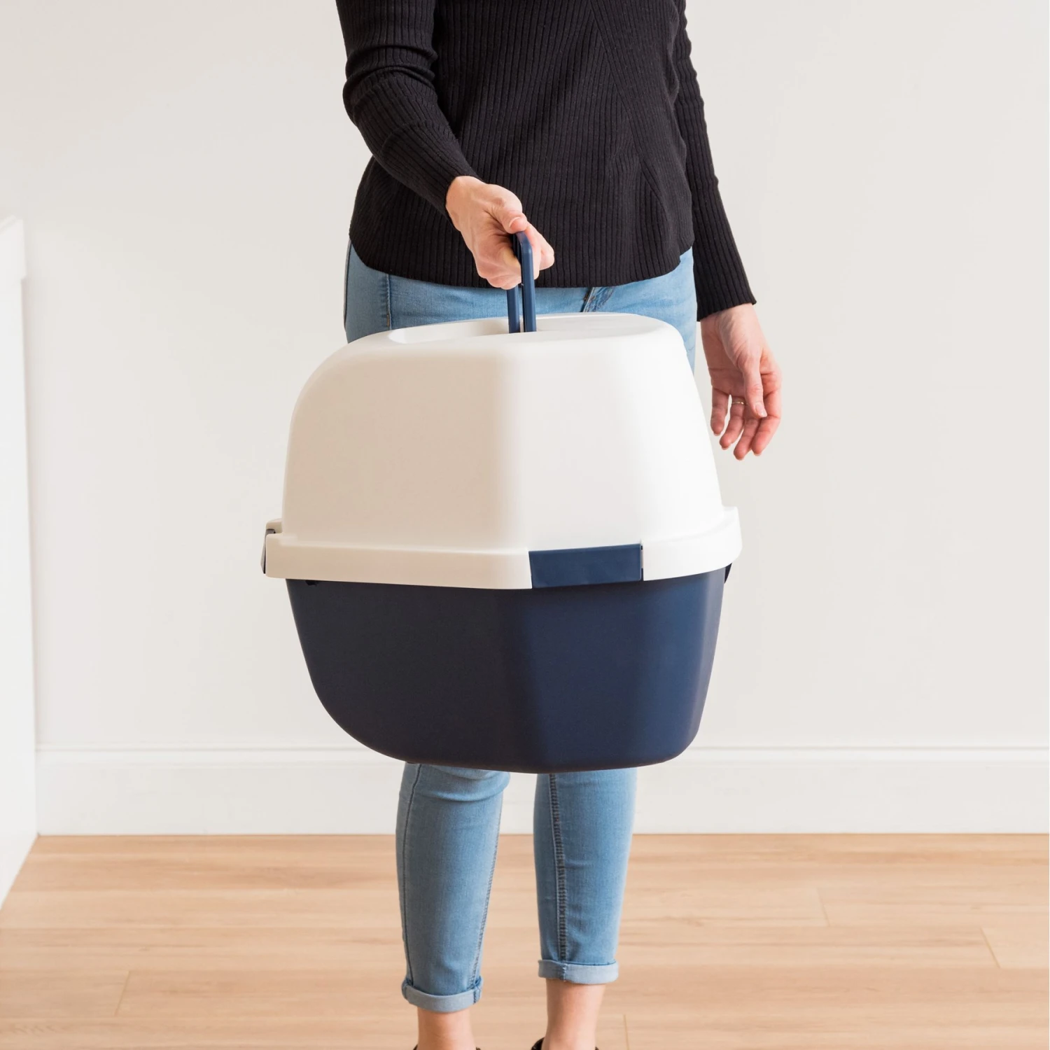 IRIS USA Hooded Corner Cat Litter Box With Front Door Flap 10 IRIS USA Hooded Corner Cat Litter Box With Front Door Flap - Image 8