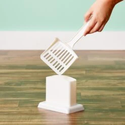 Petmate Handy Stand Litter Scoop -Trixie || Catit || Nature's Miracle Shop 68554 PT8. AC SS1800 V1518451134