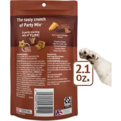 Friskies Party Mix Wild West Crunch Flavor Crunchy Cat Treats -Trixie || Catit || Nature's Miracle Shop 76259 PT1. AC SS1800 V1695672583